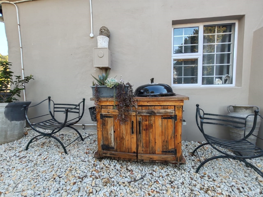Commercial Property for Sale in Colleen Glen Eastern Cape